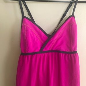 Lululemon hot pink top